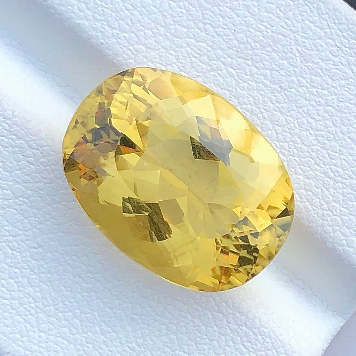 Faceted Sandy Golden Citrine Gemstone for Necklace