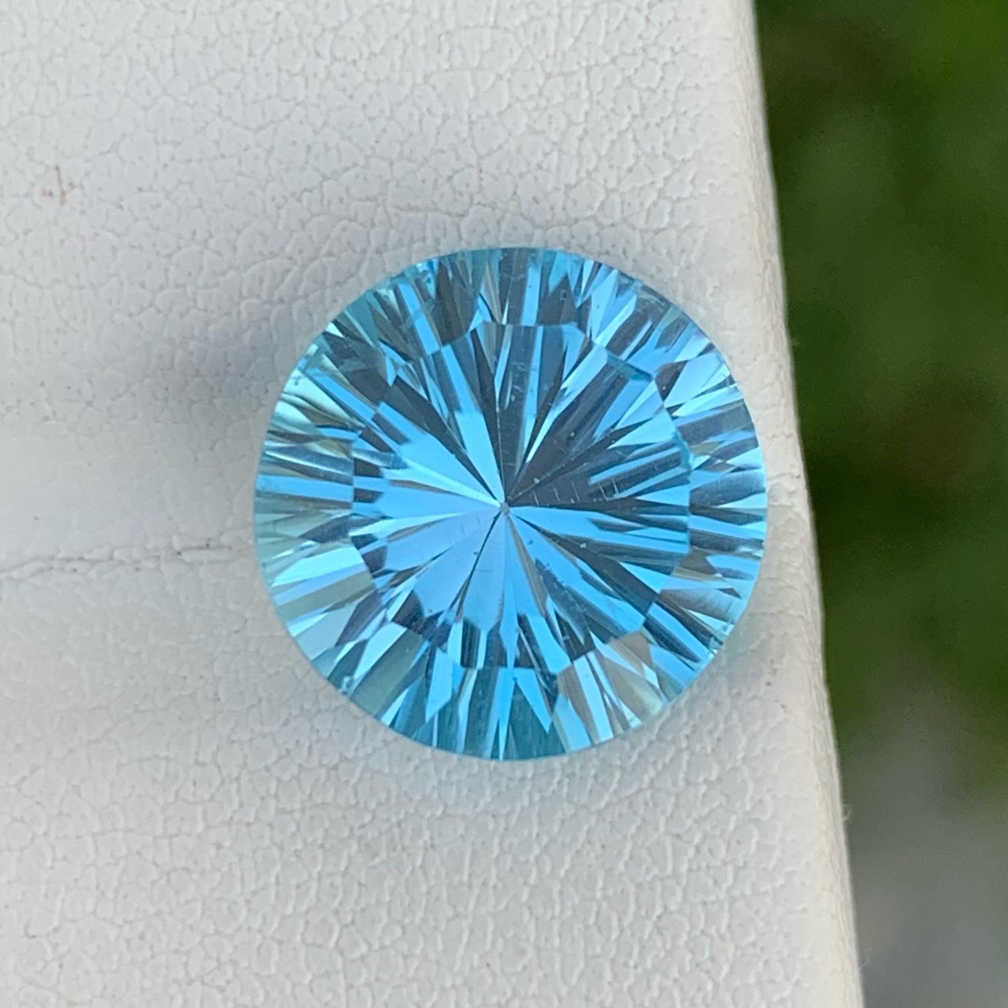 Fantastic Natural Swiss Blue Topaz Gemstone