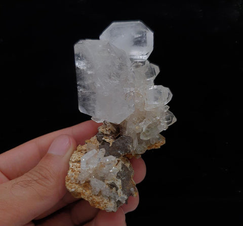 Focal Faden Quartz Crystal On Matrix With Brookite And Siderite