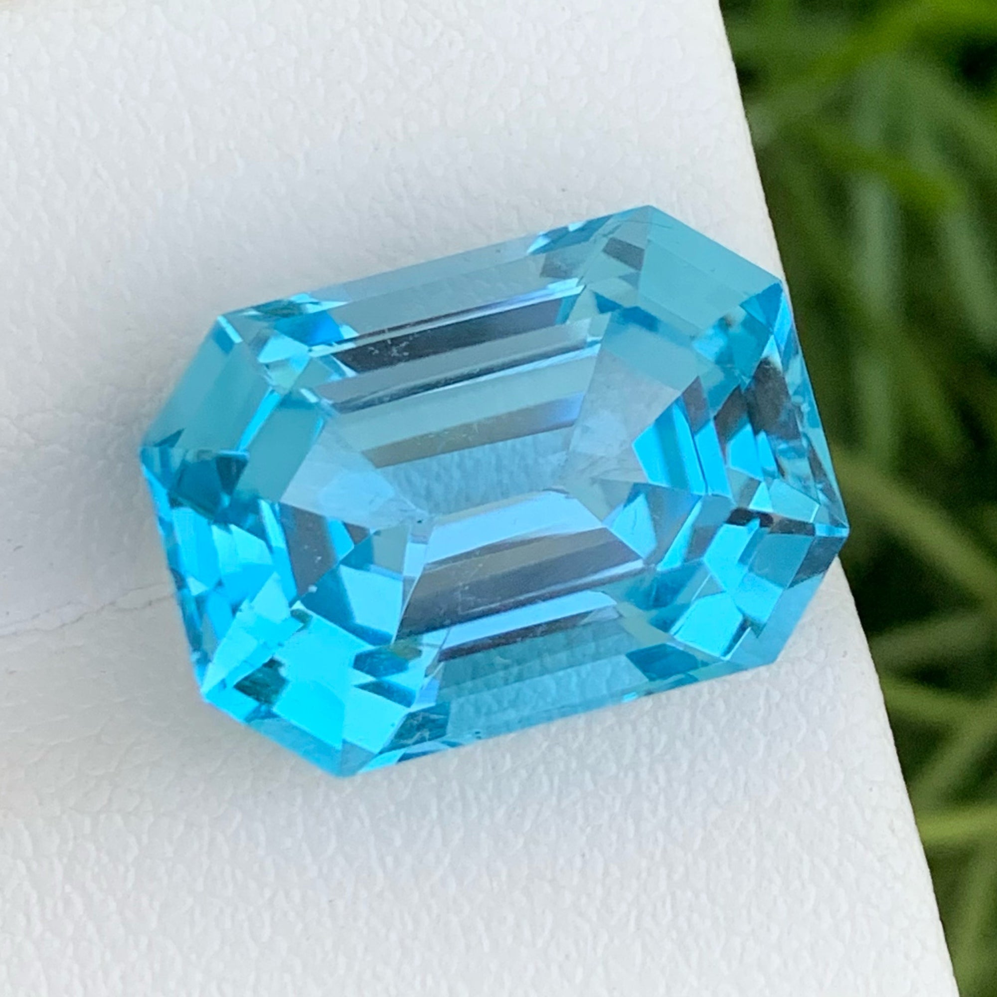 Gorgeous Swiss Blue Topaz Gemstone