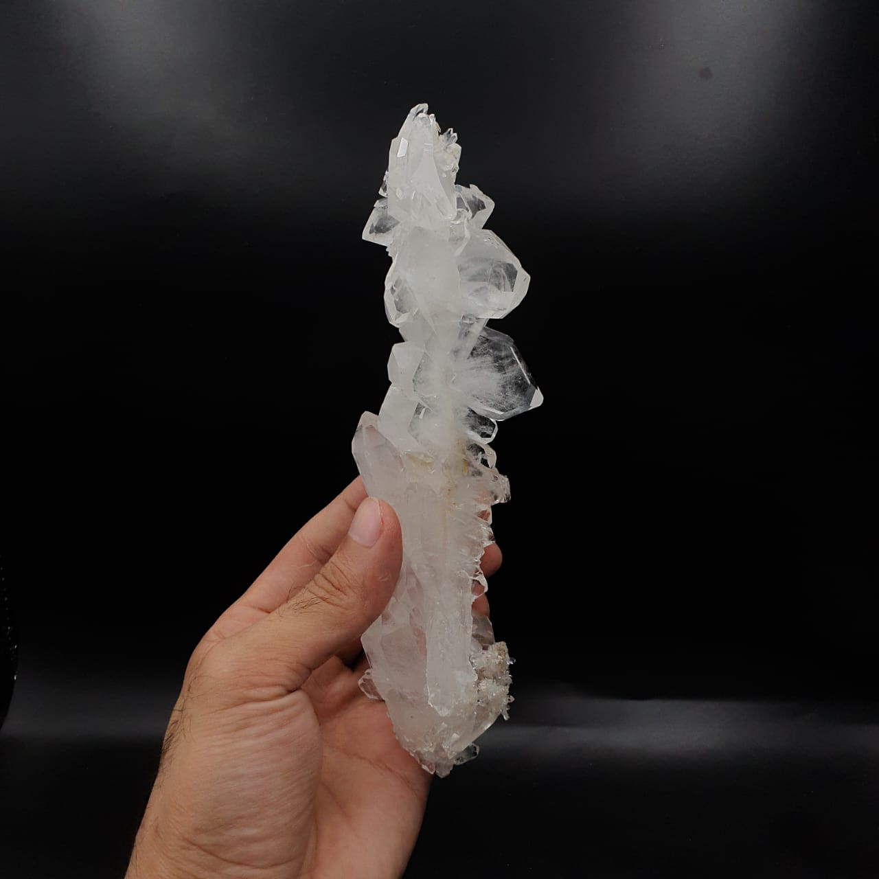 Gorgeous and Sculptural Stacking of Faden Quartz Crystals