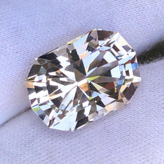 21.2 carats Loose Golden Topaz