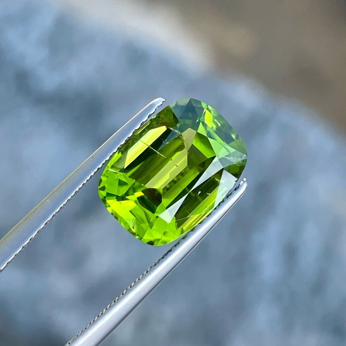 Grass Color Natural Peridot From Pakistan