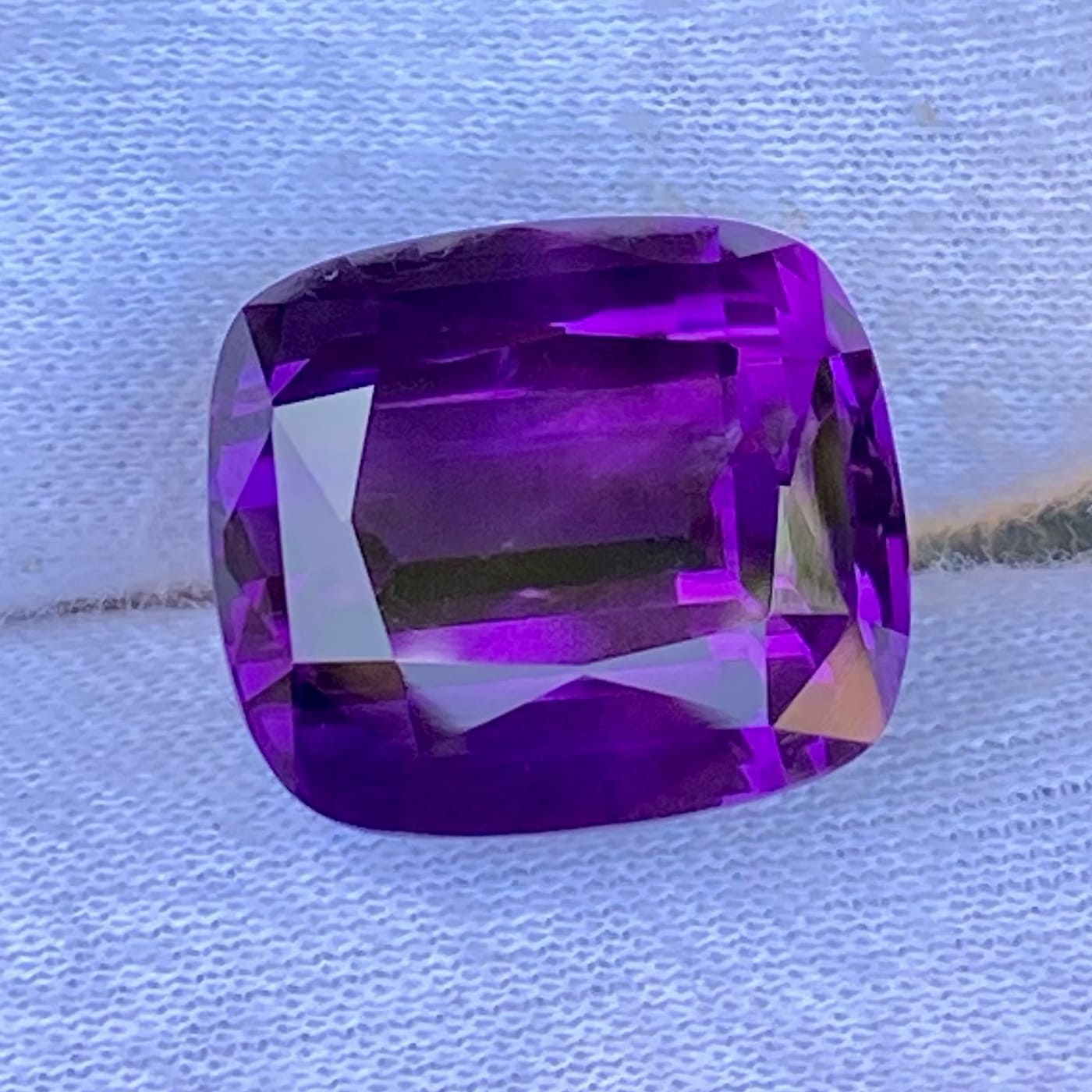 Hot Purple Amethyst - 25 carats