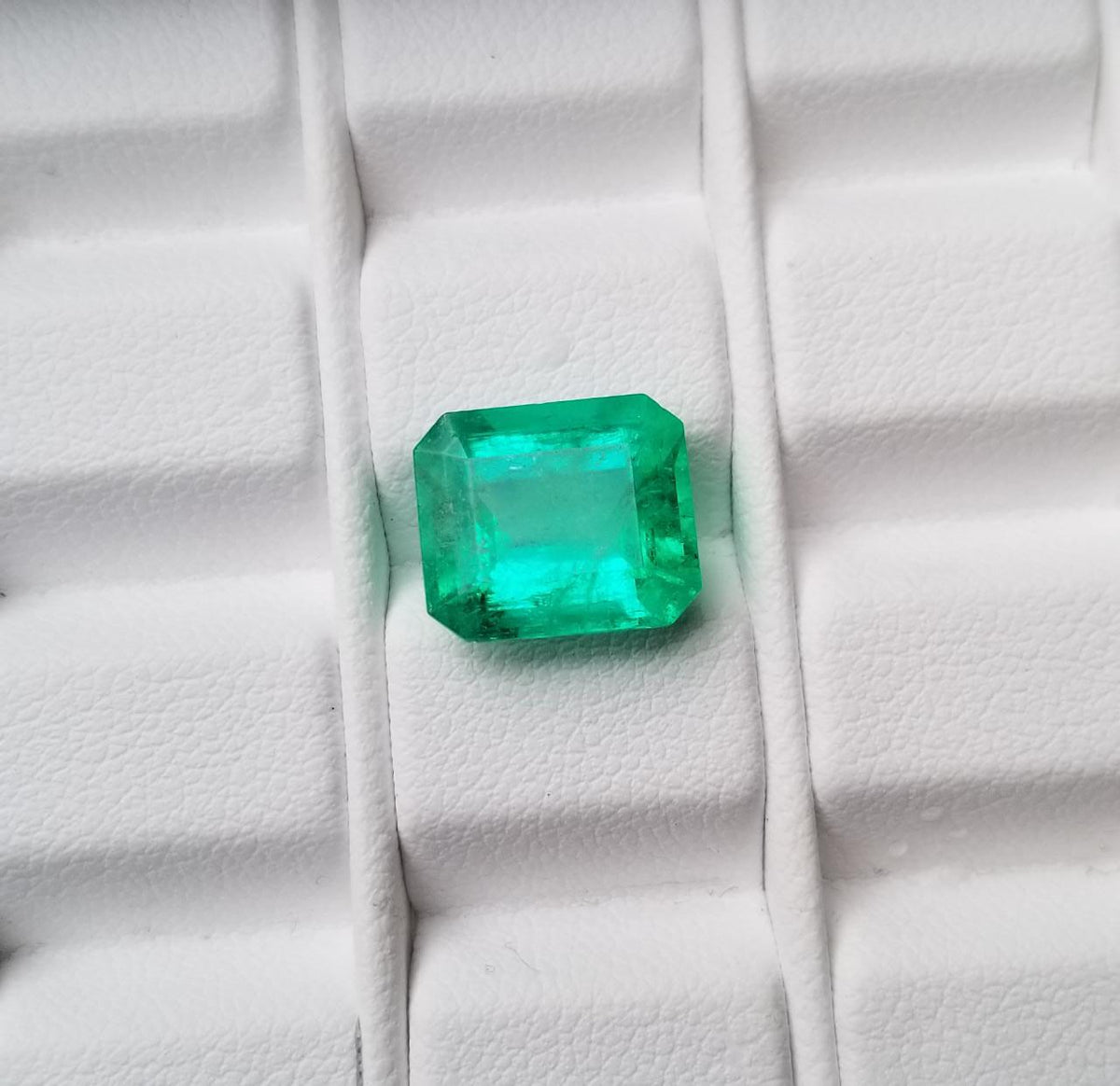 Beautiful Classic Octagonal cut Emerald from Panjshir