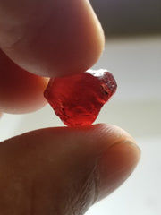 Buy Facet Grade Rough Rhodolite Garnet for sale