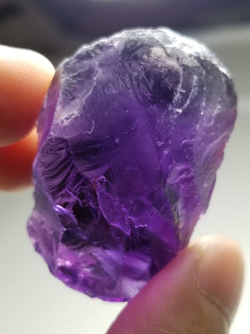 Dark Color Lustrous Rough Amethyst for Faceting