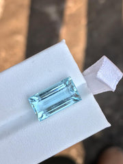 7.50 ct Faceted Natural Aquamarine for sale