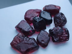 28.90 Grams Big Pieces of Facet Grade Rough Rhodolite Garnet