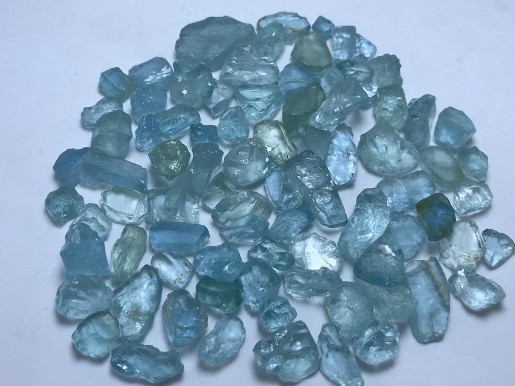 Beryl: 95 Grams Beautiful Blue Color Facet Rough Aquamarine