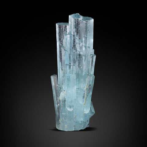 Gorgeous Aquamarine Cluster With Excellent Transparency