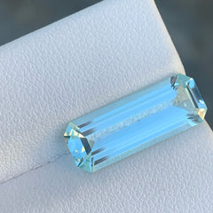 Incredible Sky Blue Aquamarine Cut Stone