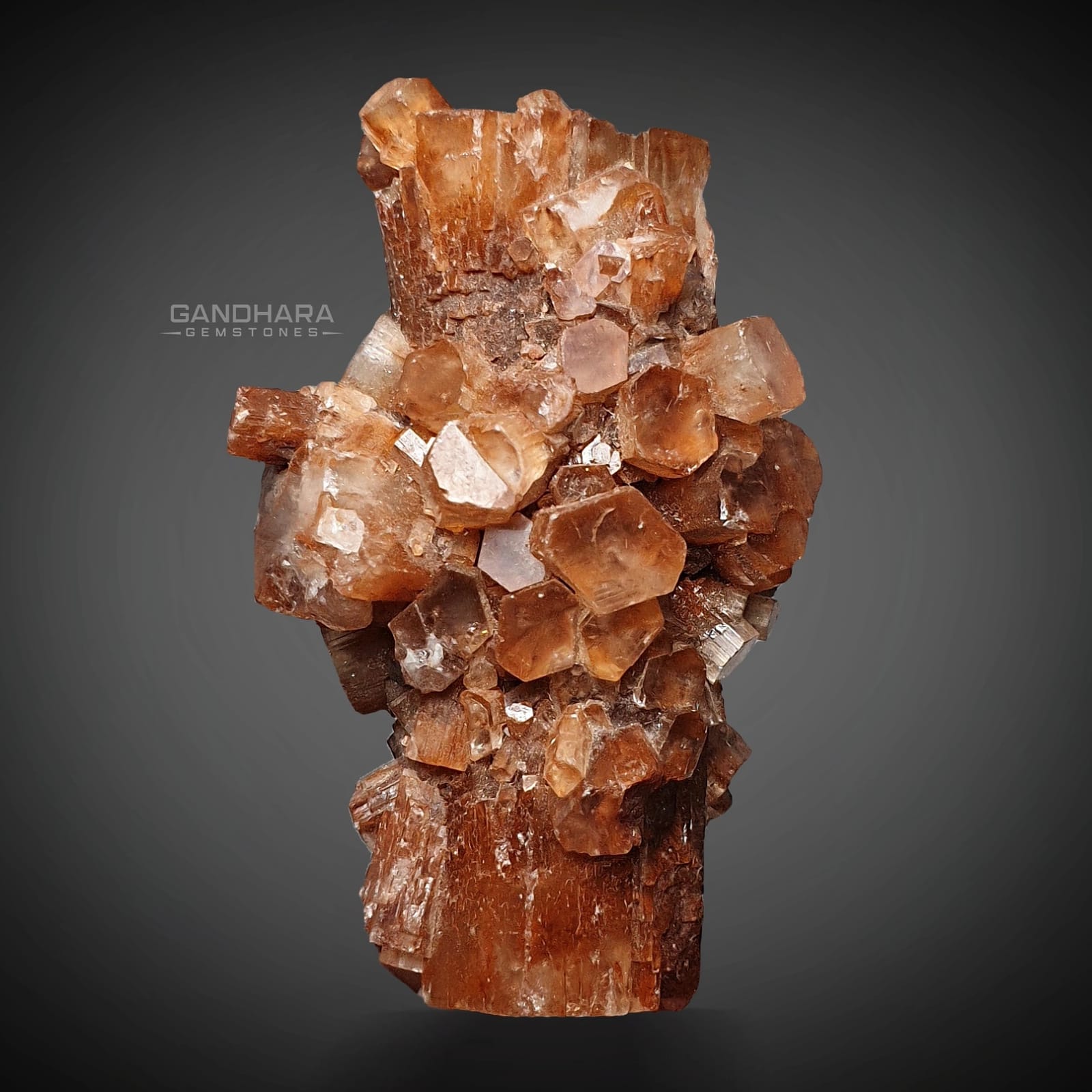 Robust Aragonite Crystal Cluster with Iron Oxide Coating