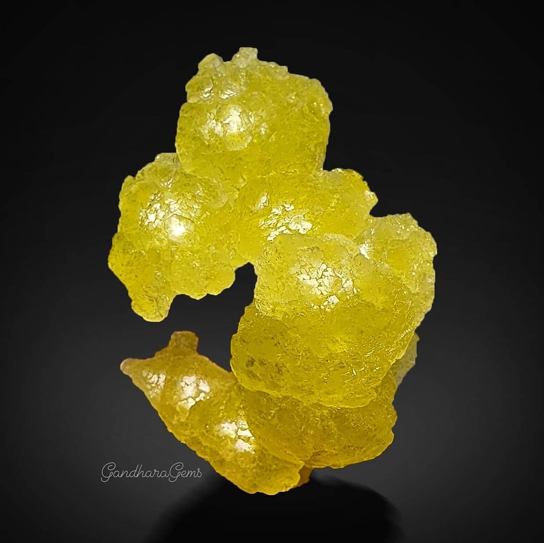 Lemon Yellow Brucite Crystal