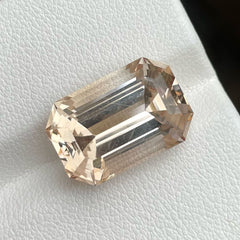 Light Golden Natural Topaz Gemstone