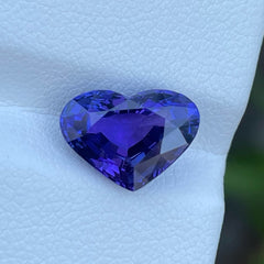 Lovely AAA Quality Tanzanite Gemstone