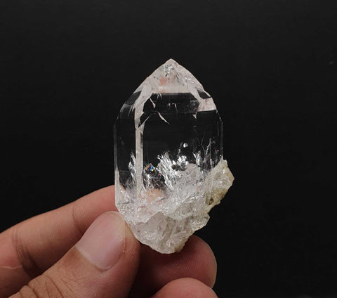 Lusterious Crystal Clear Quartz Mineral