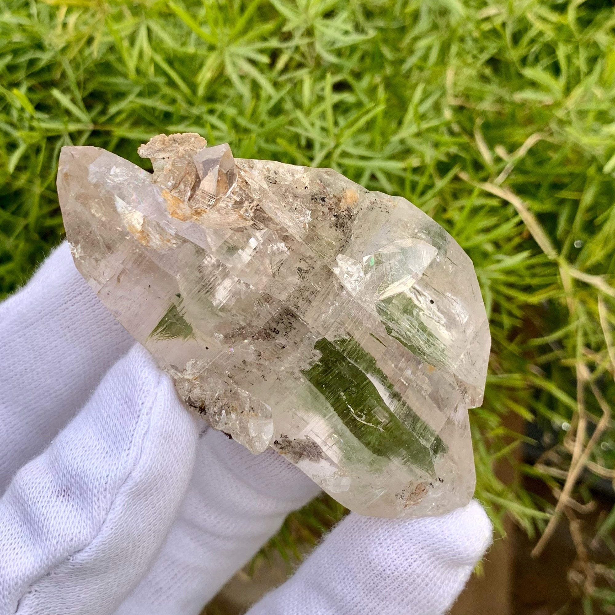 Lustrous Smoky Quartz Crystal With Excellent Transparency