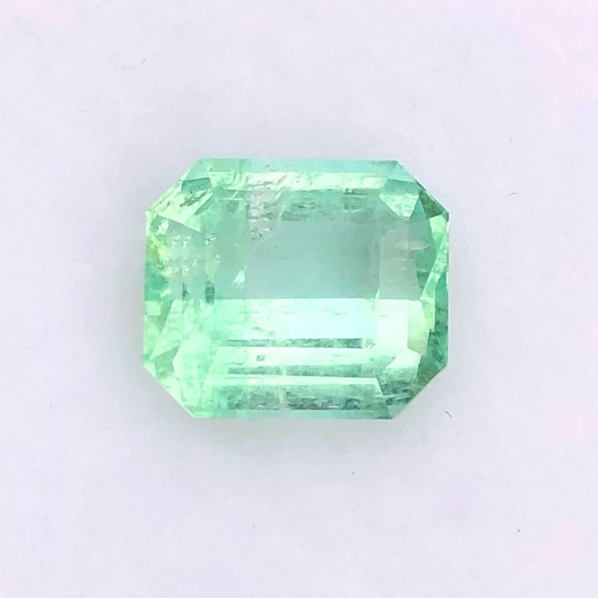 Natural Afghan Emerald Gemstone
