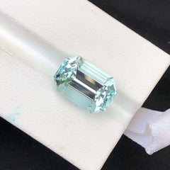 9 Carats Natural Blue Faceted Aquamarine