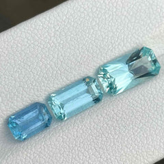 4.40 Carats Natural Dark Blue Aquamarine