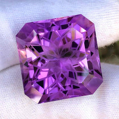 71 carats Loose Amethyst