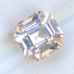 5.95 carats Loose Topaz