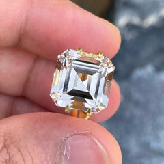 Natural Golden Topaz Gemstone From Pakistan