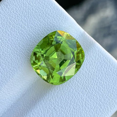 Natural Green Peridot Gemstone From Pakistan