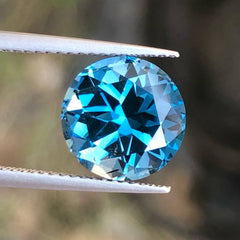 4.54 carats Natural London Blue Topaz