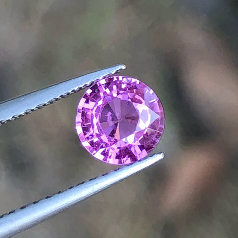 Natural Pink Sapphire Gemstone (1)