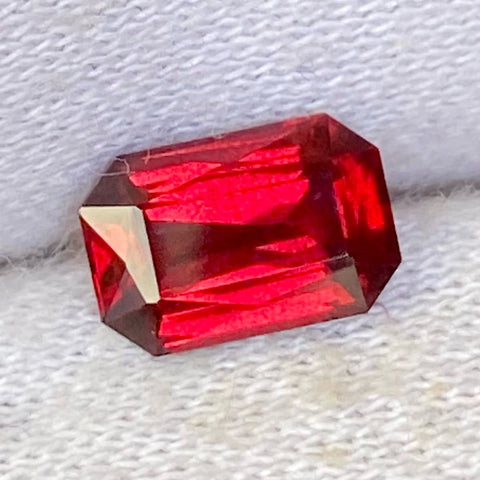 Natural Red Rhodolite Garnet - 1.90 Carats