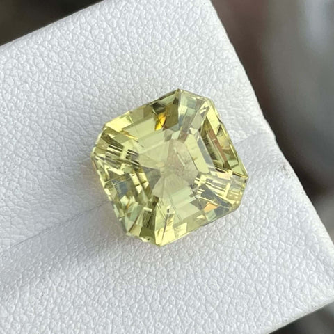 Natural Yellow Kunzite Gemstone