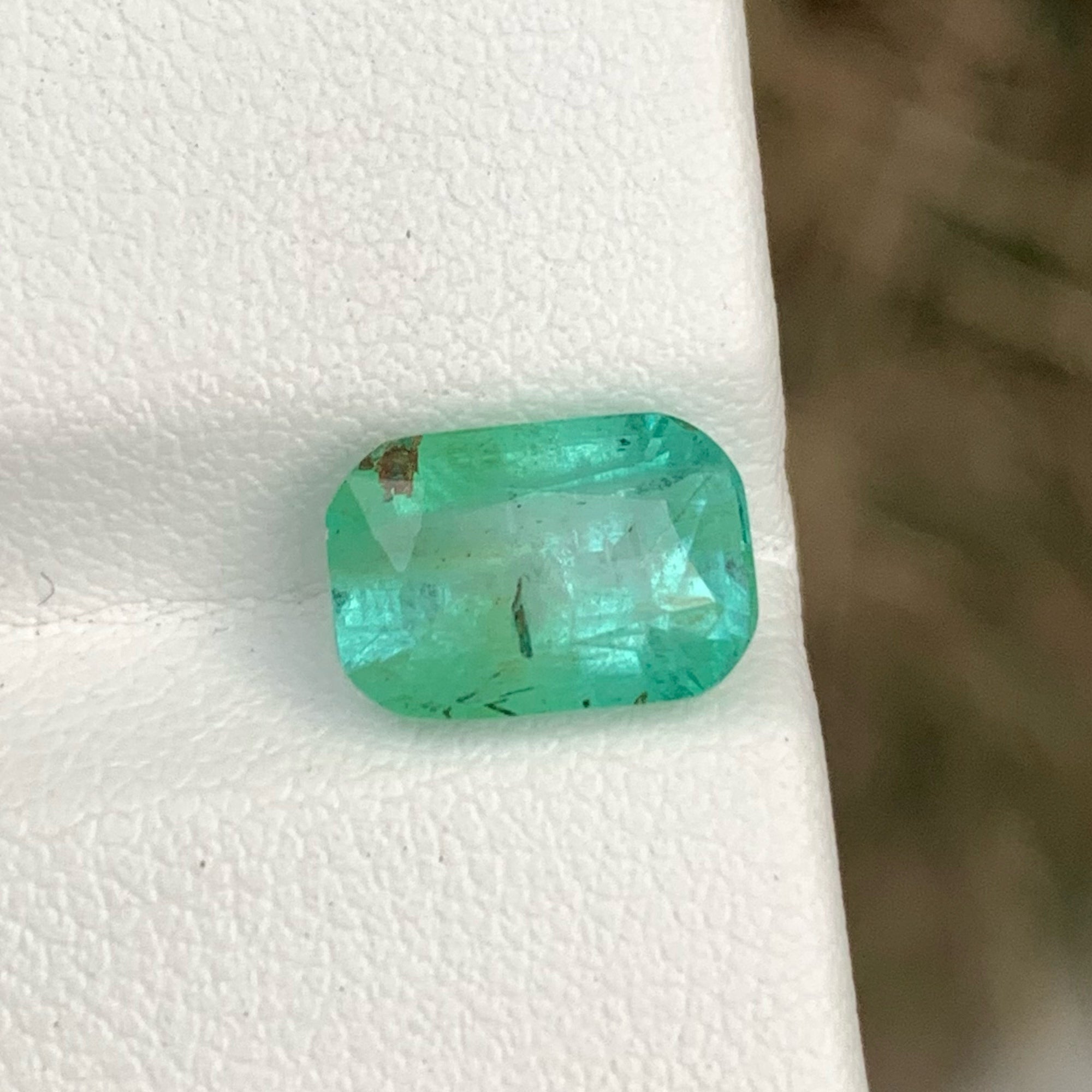 Natural Afghani Emerald Gemstone