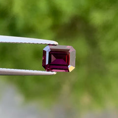 Natural Purplish Red Spinel Gemstone