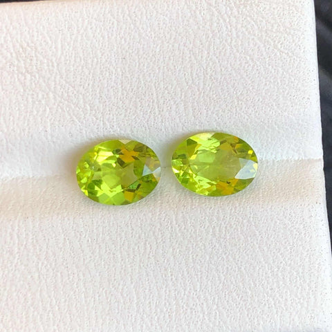 Oval Cut Loose Peridot Pair for Sale