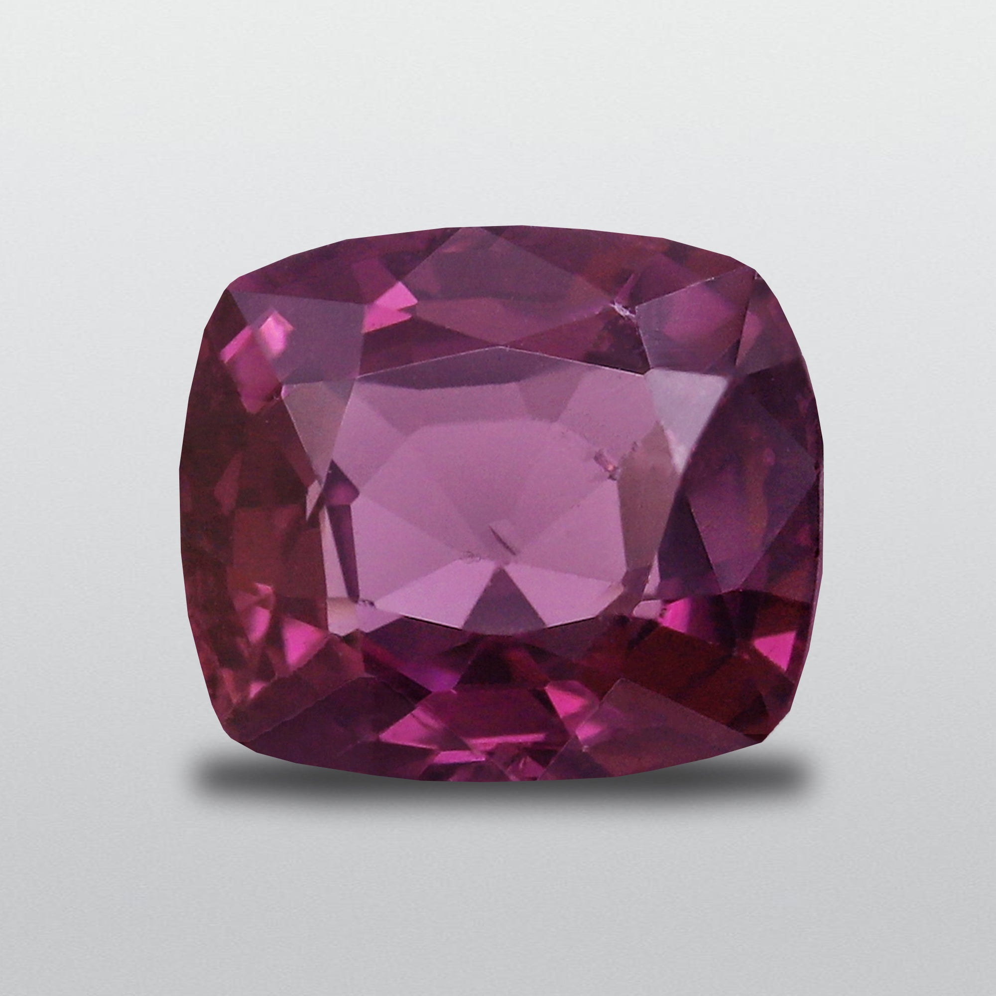 Pinkish Purple Spinel For Ring