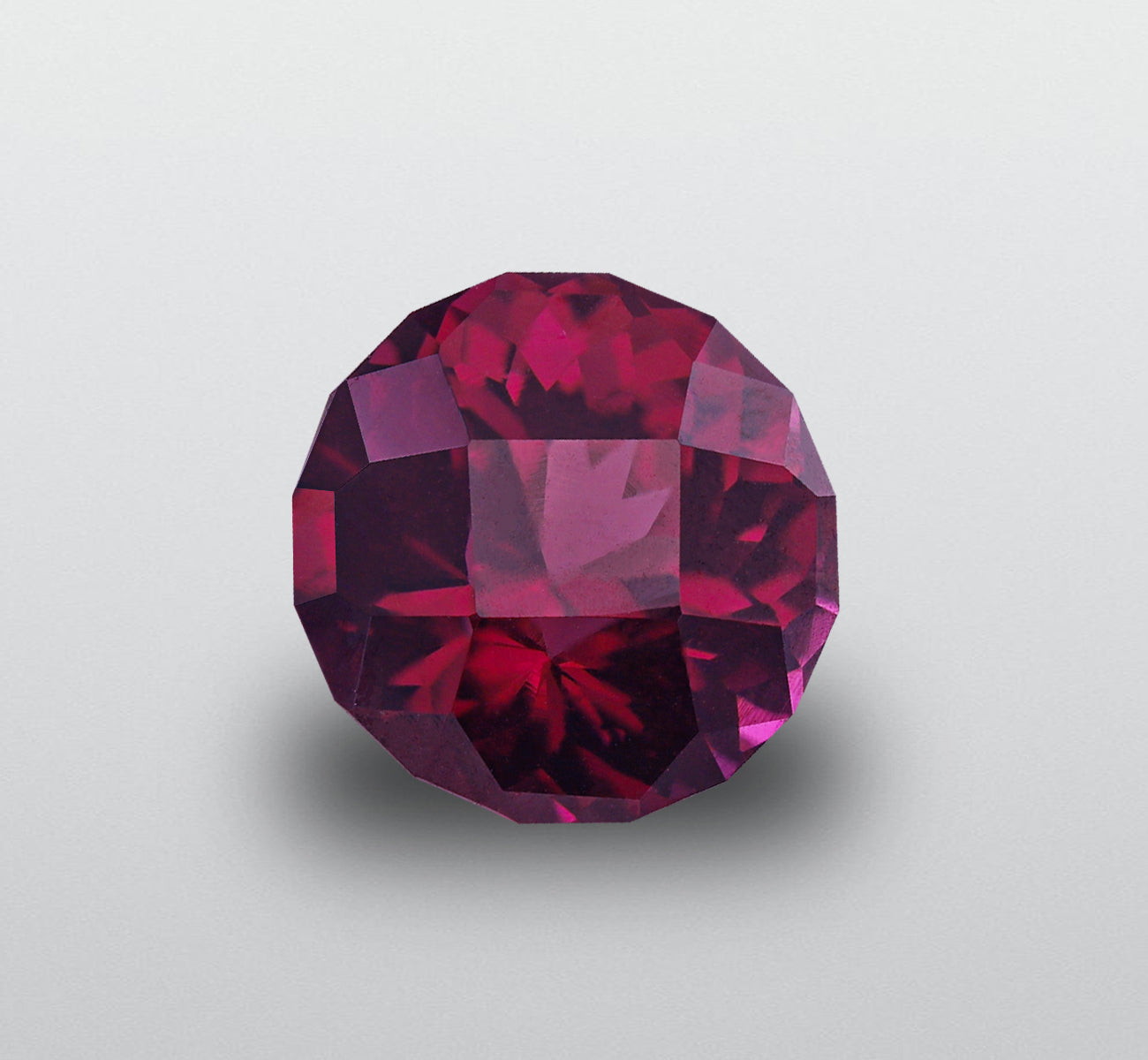 Pinkish Red Natural Garnet Gem