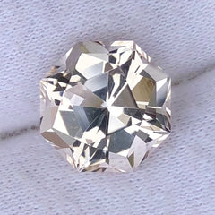 9.95 carats Loose Topaz