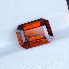 4.95 Carats Rare Reddish Brown Bastnasite Gemstone