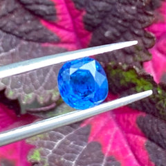 1.15 carats Royal Blue Sapphire