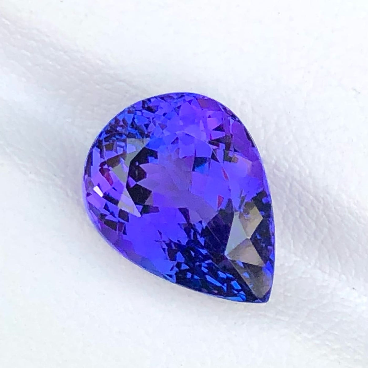 Royal Blue Tanzanite - 6.53 carats