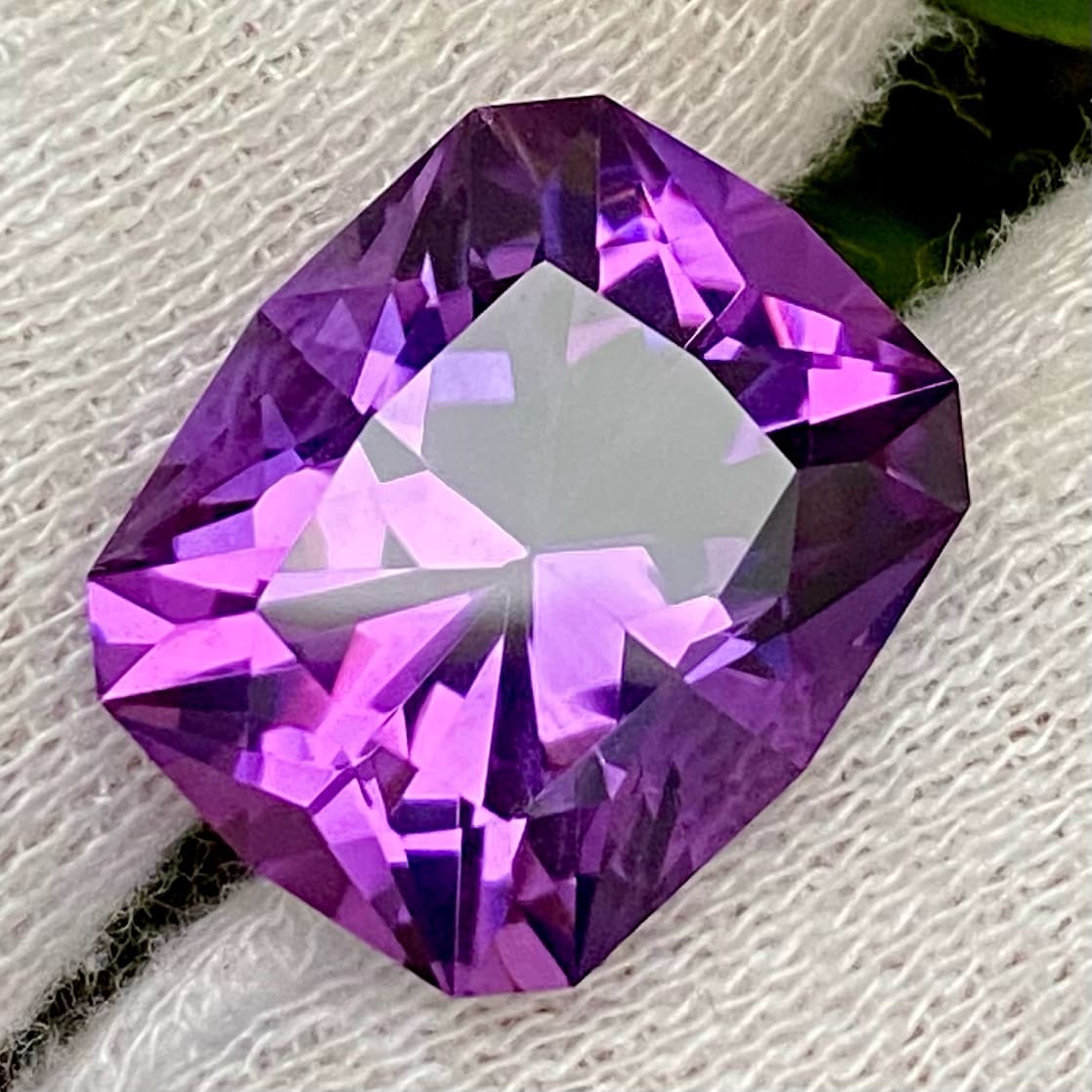 16.60 Carats Royal Purple Amethyst