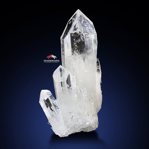 Sculptural And Artistic Cluster Of Quartz Crystals