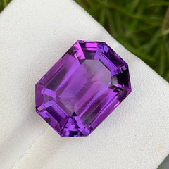 Spectacular Deep Purple Amethyst Stone