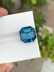 Spectacular Intense London Blue Topaz stone