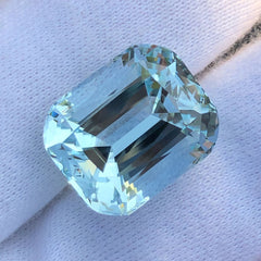 Stunning Sea Blue Aquamarine Gemstone