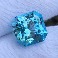 25.05 Carats Stunning Sky Blue Topaz