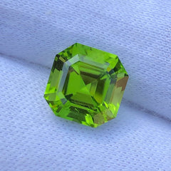 Buy 6 ct Vivid Green Peridot Online