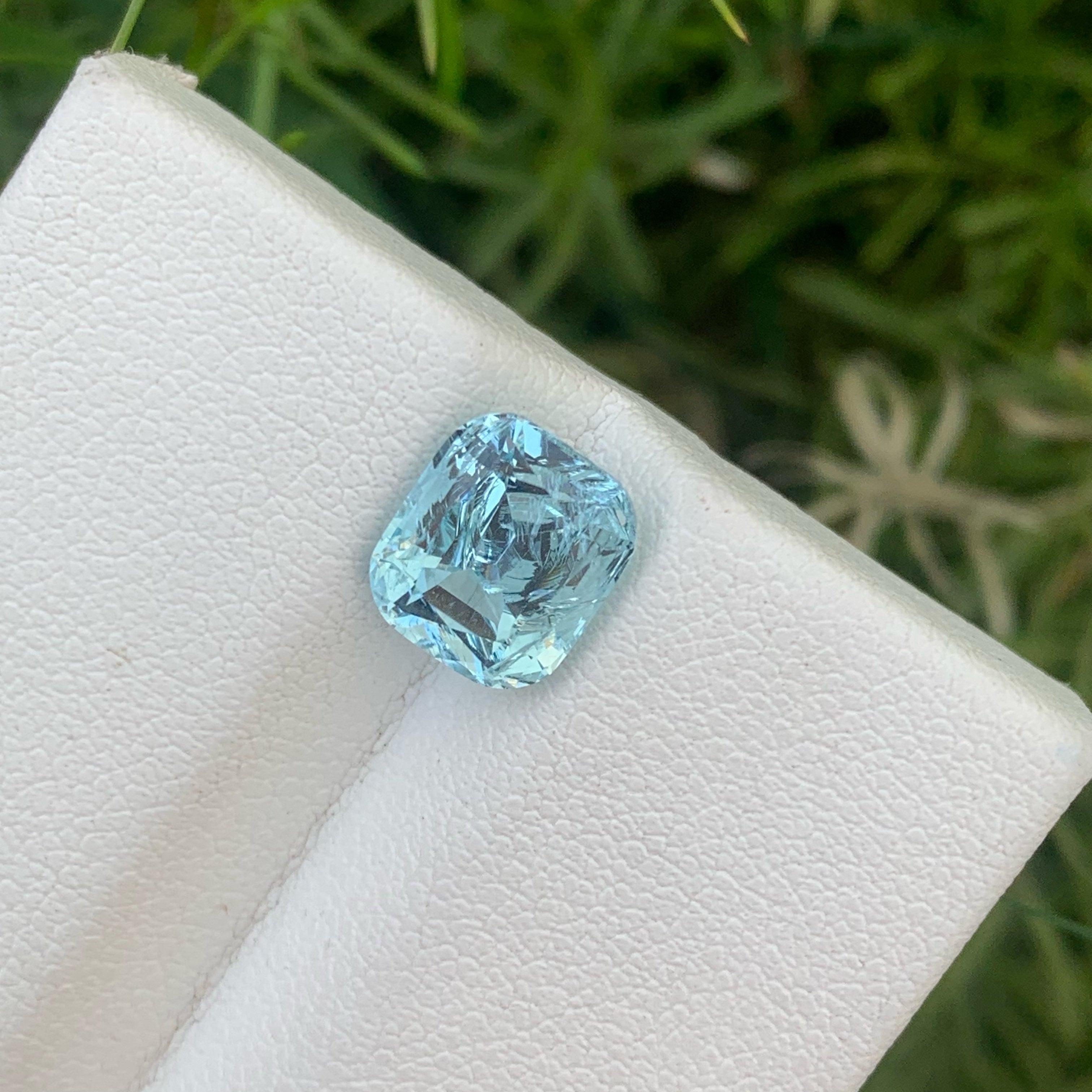Stunning Natural Loose Aquamarine Gemstone